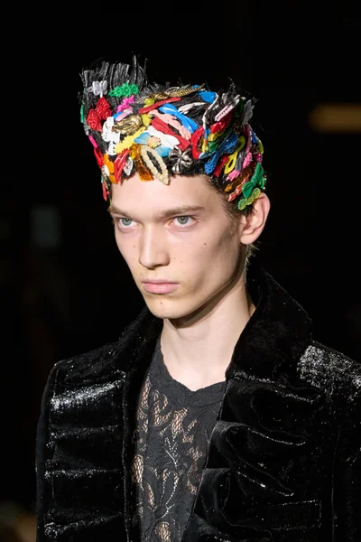 Look 21